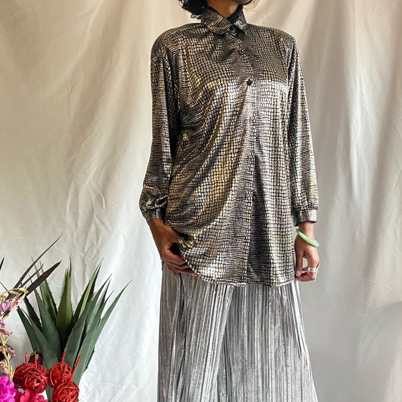 Vintage metallic long sleeve blouse - Picture 3 of 13